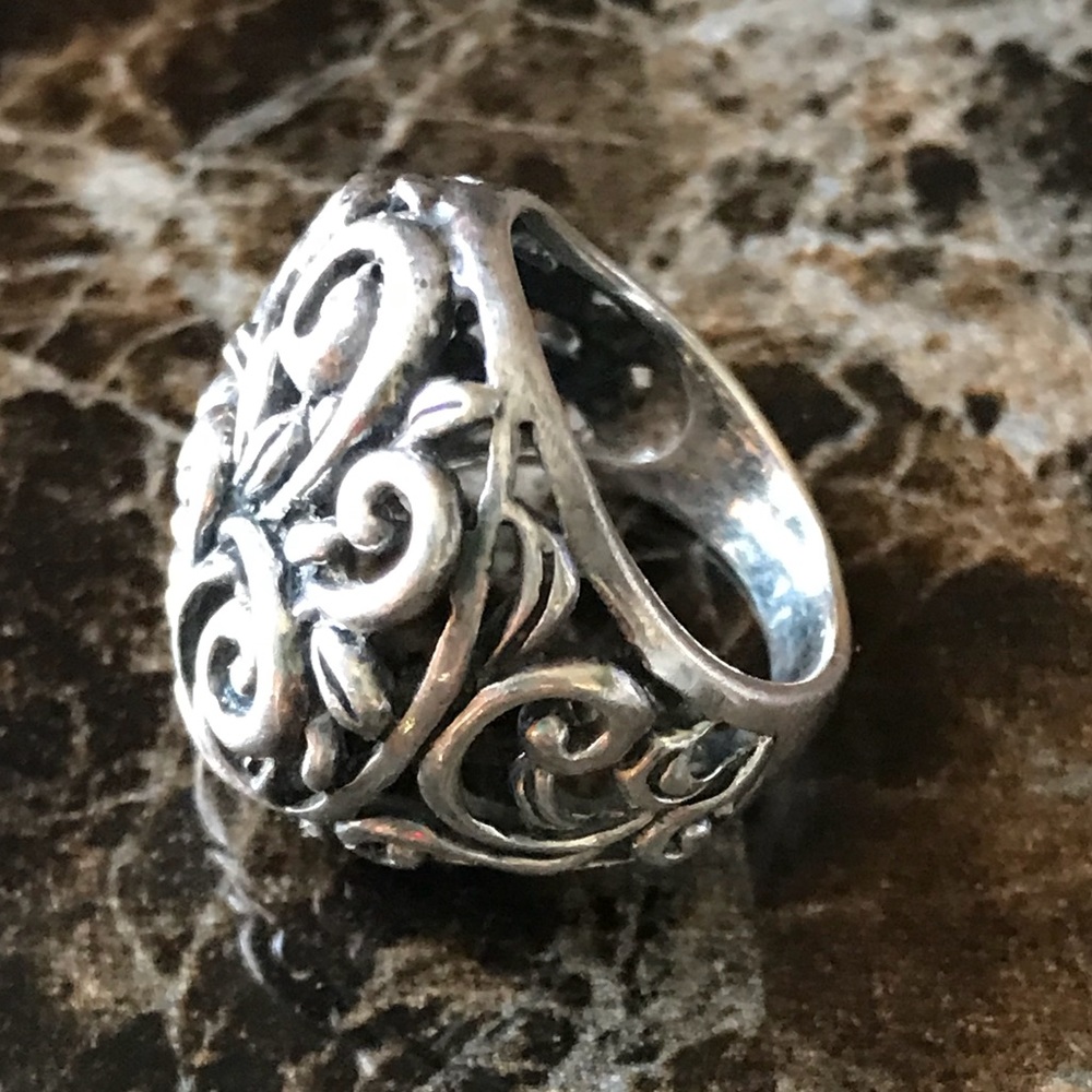 925 Silver Ring - Picture 2 of 5